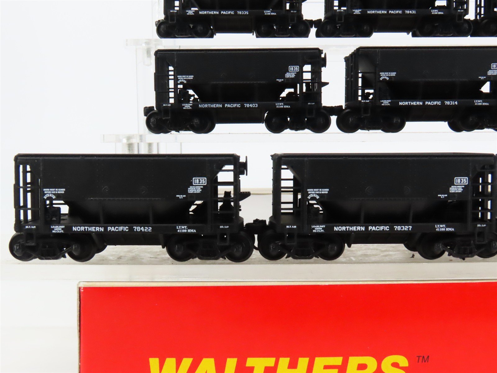 HO Scale Walthers 932-4465 NP Northern Pacific Ore Cars 12-Pack