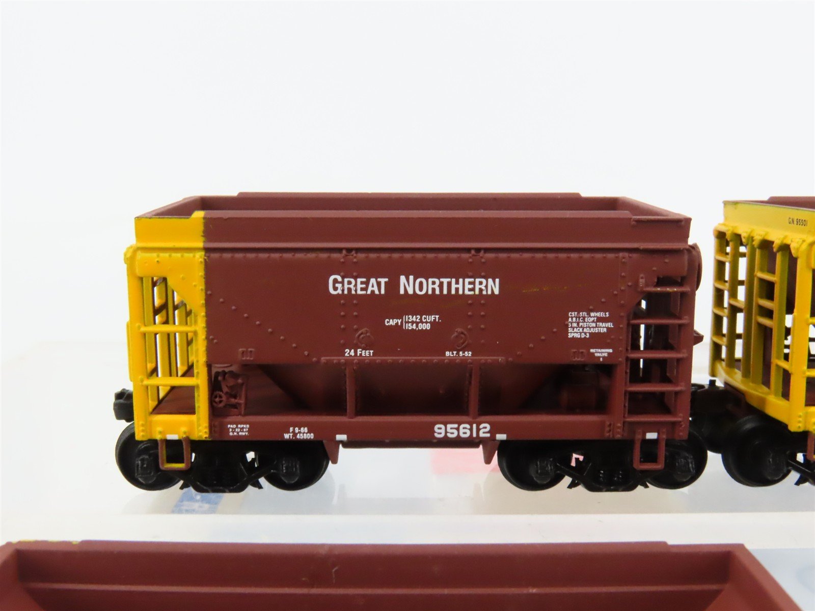 HO Scale Walthers 932-4505 GN Great Northern Taconite Ore Cars 4-Pack