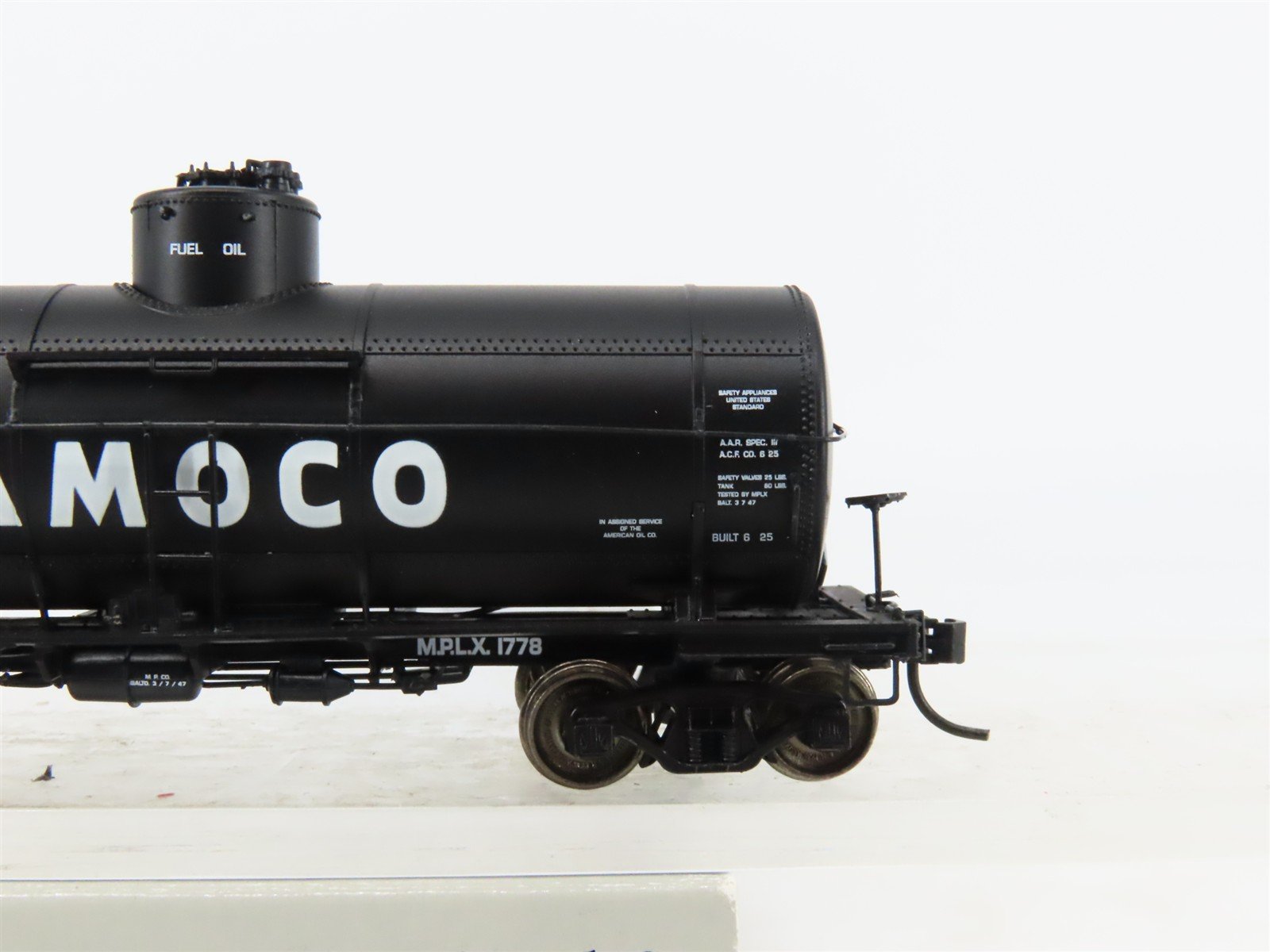 HO Scale Proto 2000 23171 MPLX AMOCO Type 21 Riveted Single Dome Tank Car #1778