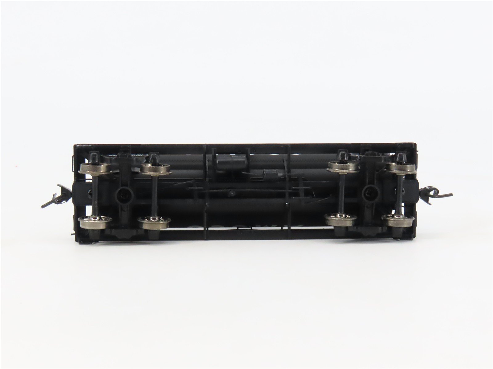 HO Scale Proto 2000 23358 MPLX AMOCO Type 21 Riveted Single Dome Tank Car #1879