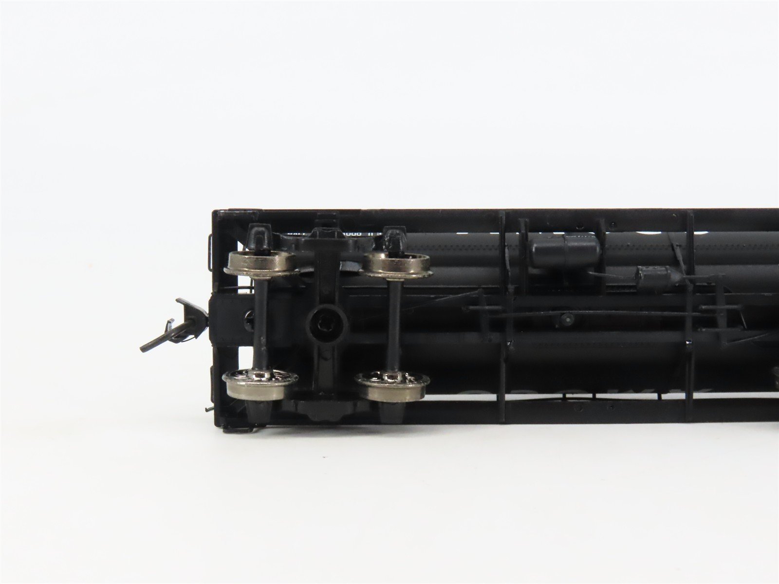 HO Scale Proto 2000 23358 MPLX AMOCO Type 21 Riveted Single Dome Tank Car #1879
