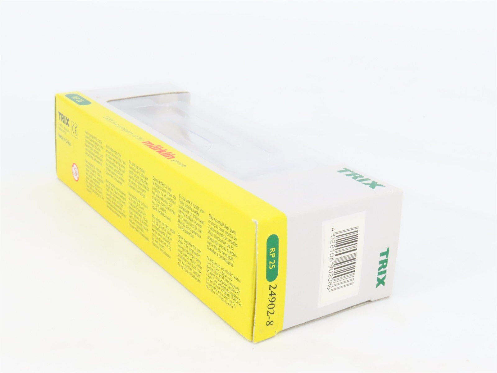 HO Scale Trix 24902-8 GN Great Northern 40' Double Door Box Car #3020