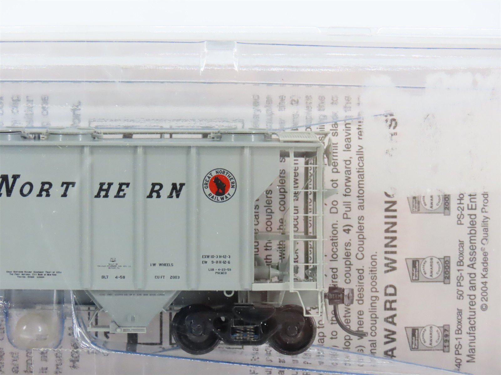 HO Scale Kadee 8014 GN Great Northern 2-Bay Covered Hopper #71407 - SEALED