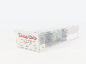 HO Scale Kadee 8014 GN Great Northern 2-Bay Covered Hopper #71407 - SEALED