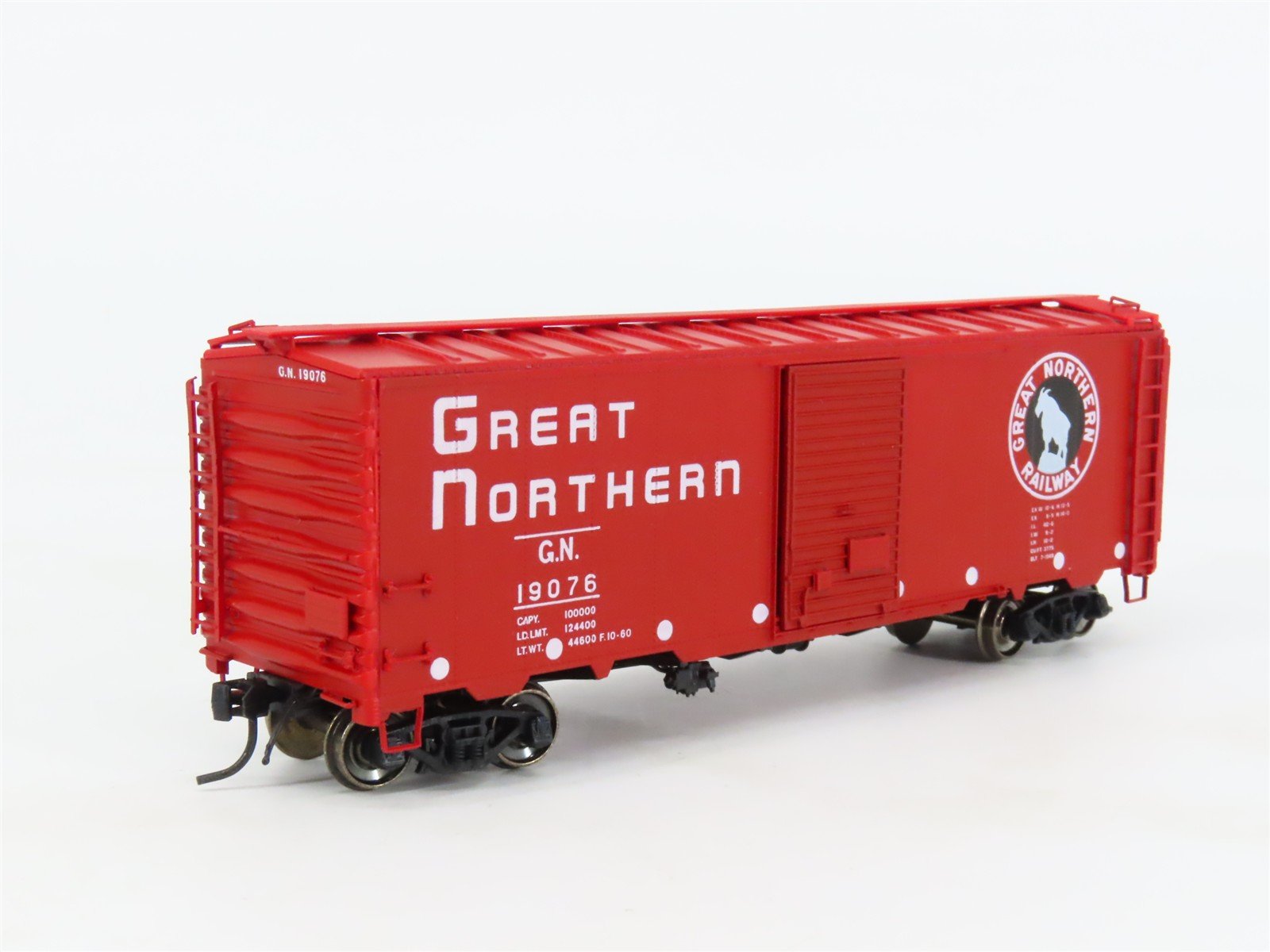 HO Scale InterMountain 46005-19 GN Great Northern 40' Single Door Box Car #19076