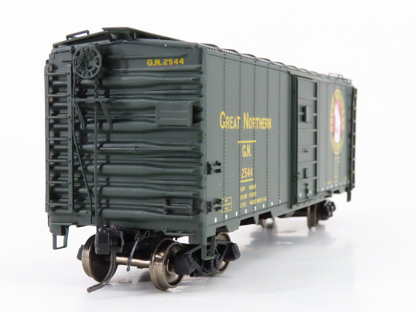 HO Scale InterMountain 46010-22 GN Great Northern Express 40' Box Car #2544