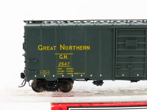 HO Scale InterMountain 46010-23 GN Great Northern Express 40' Box Car #2547