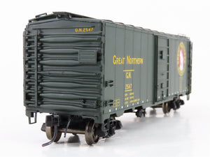 HO Scale InterMountain 46010-23 GN Great Northern Express 40' Box Car #2547