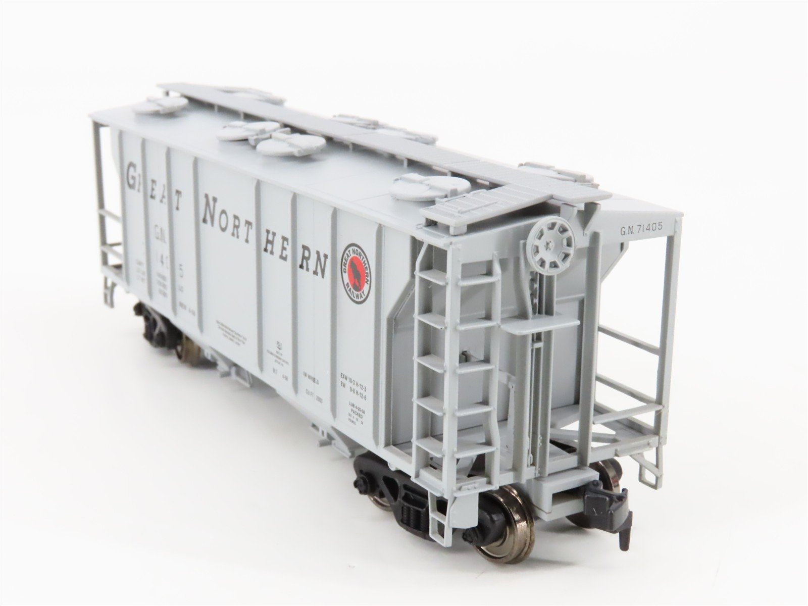 HO Scale Atlas 1819 GN Great Northern 2-Bay PS-2 Covered Hopper #71405