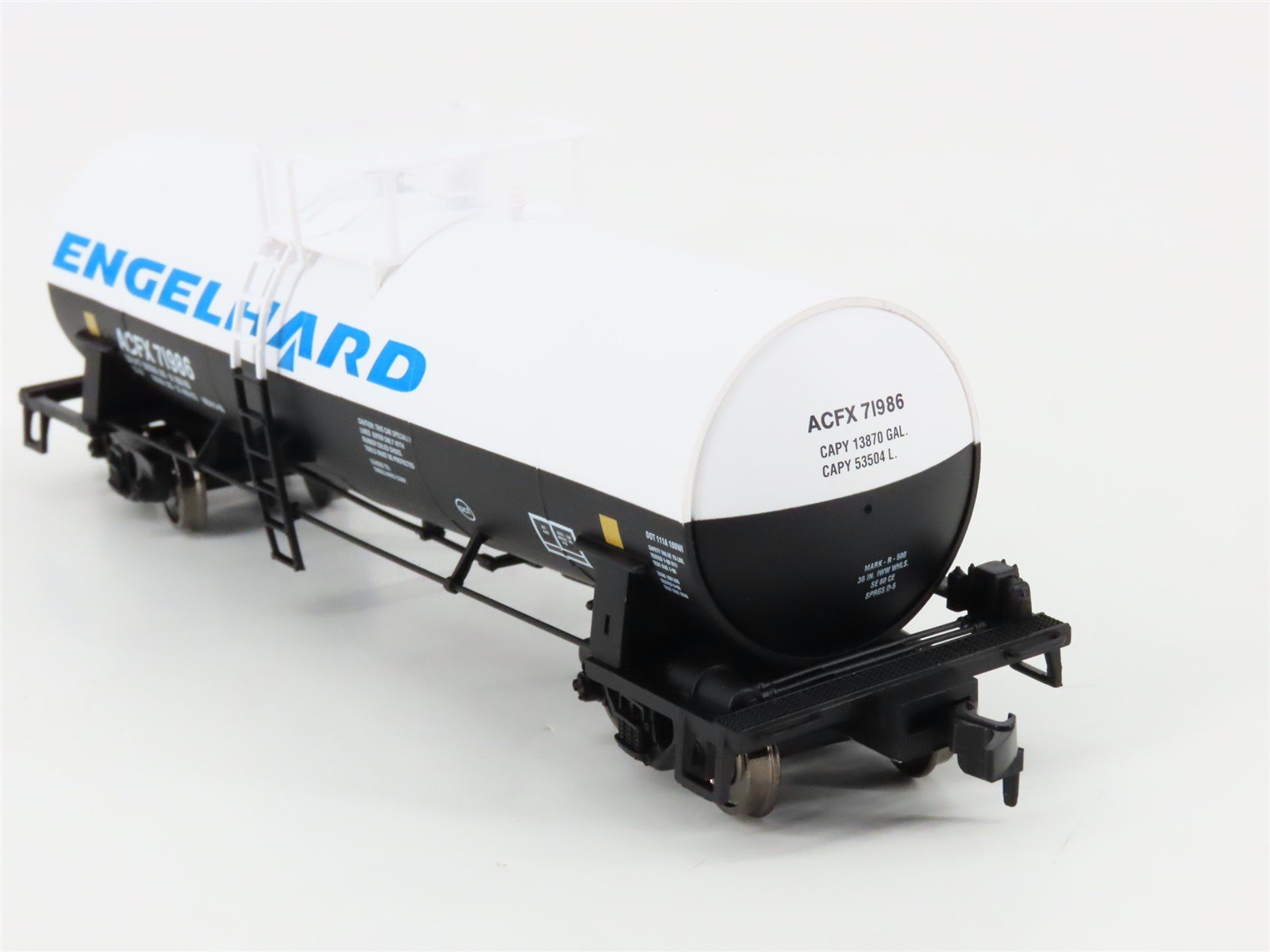 HO Scale Atlas 1702-4 ACFX Engelhard 13k Gallon Kaolin Tank Car #71986