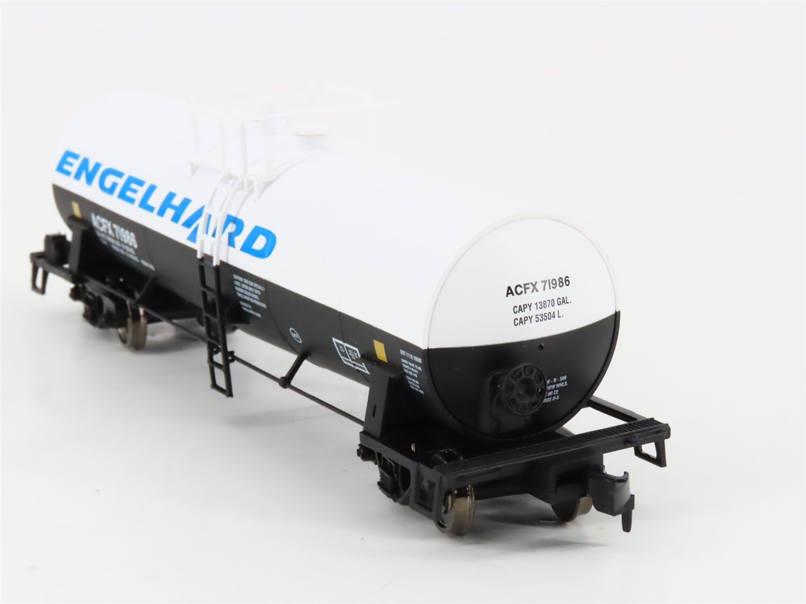 HO Scale Atlas 1702-4 ACFX Engelhard 13k Gallon Kaolin Tank Car #71986