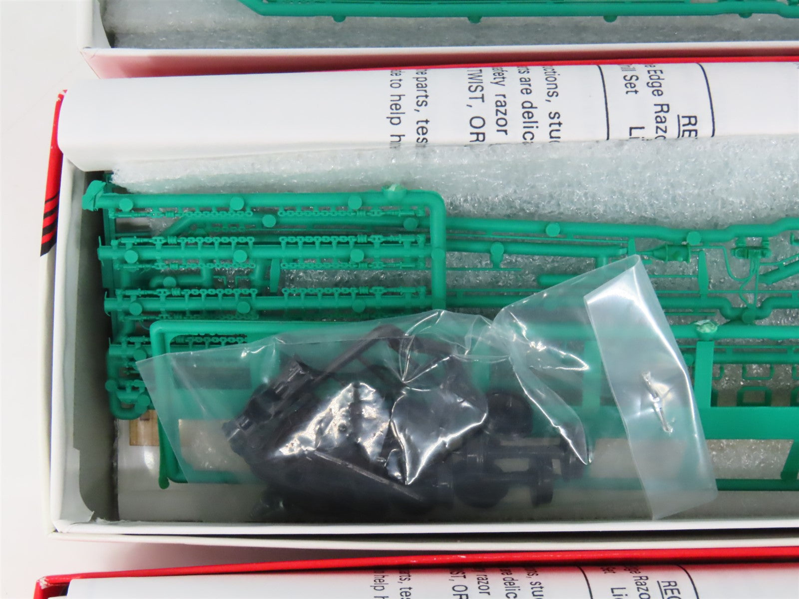 LOT of 3 HO Scale Intermountain GN Great Northern 60' Flatcar Kits