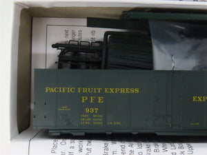 LOT of 4 HO Scale Intermountain Assorted PFE Ice Bunker Car Kits