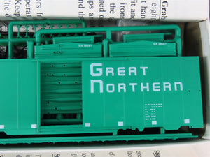 LOT of 4 HO Scale Intermountain GN Great Northern 40' 12-Panel Boxcar Kits