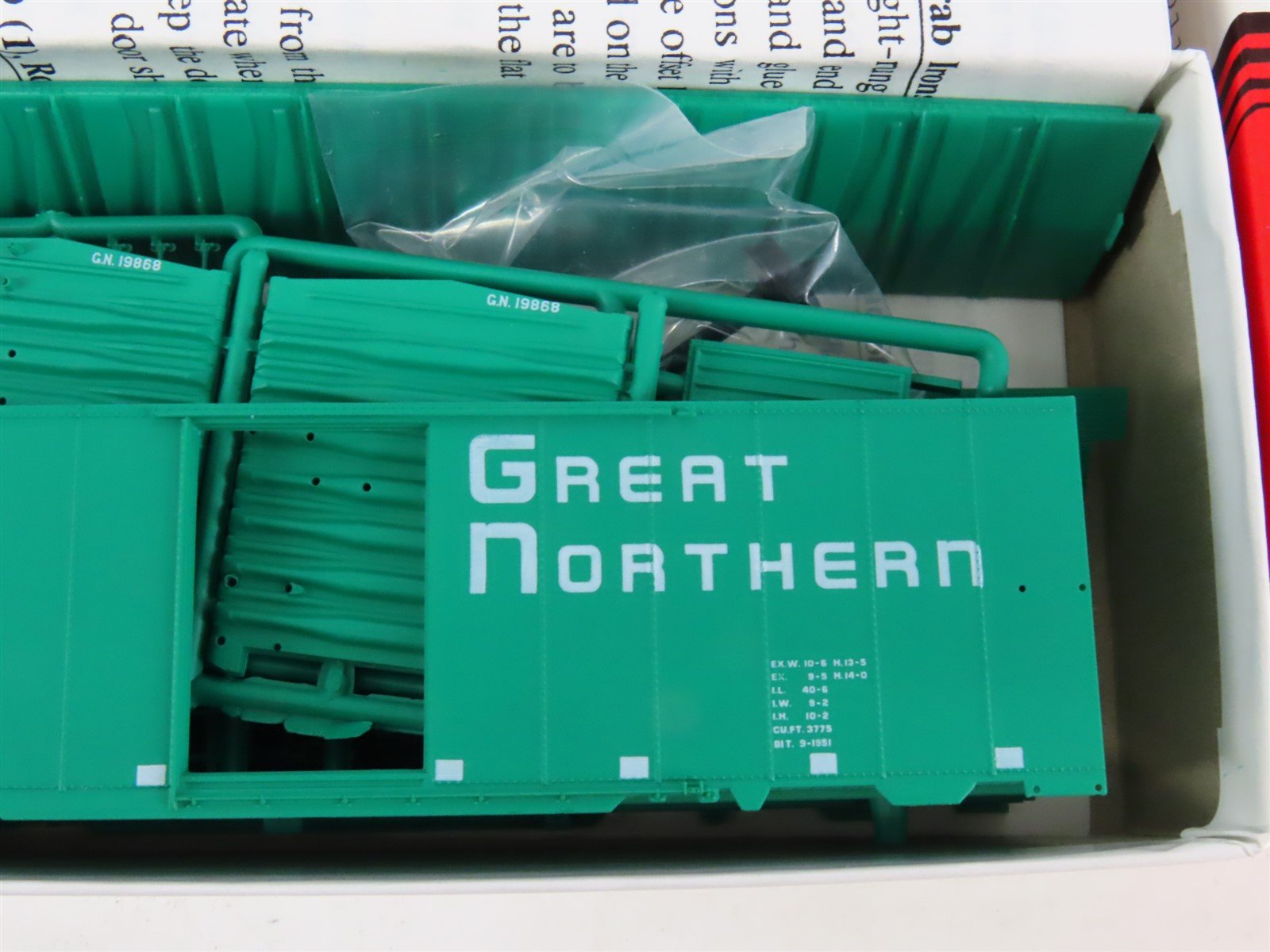 LOT of 4 HO Scale Intermountain GN Great Northern 40' 12-Panel Boxcar Kits