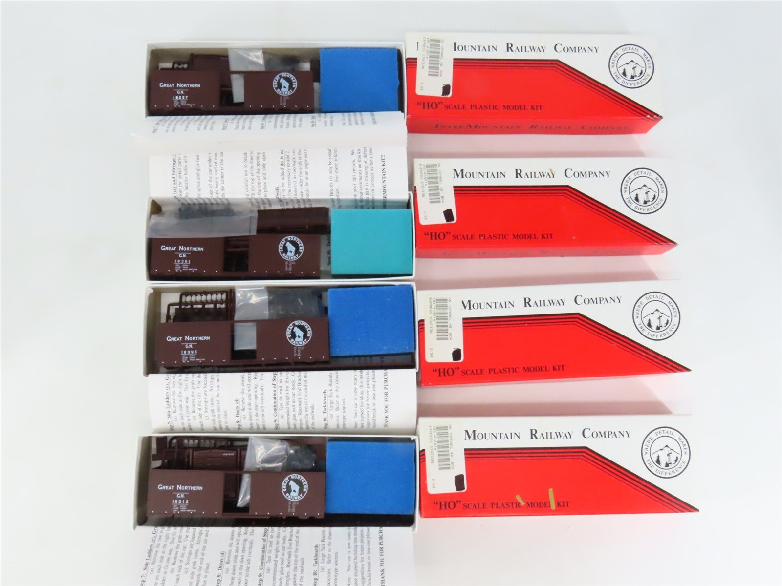 LOT of 4 HO Scale Intermountain GN Great Northern 40' 12-Panel Boxcar Kits