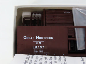 LOT of 4 HO Scale Intermountain GN Great Northern 40' 12-Panel Boxcar Kits