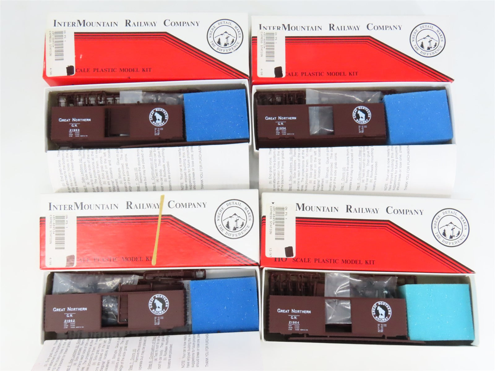 LOT of 4 HO Scale Intermountain GN Great Northern 40' PS-1 Boxcar Kits