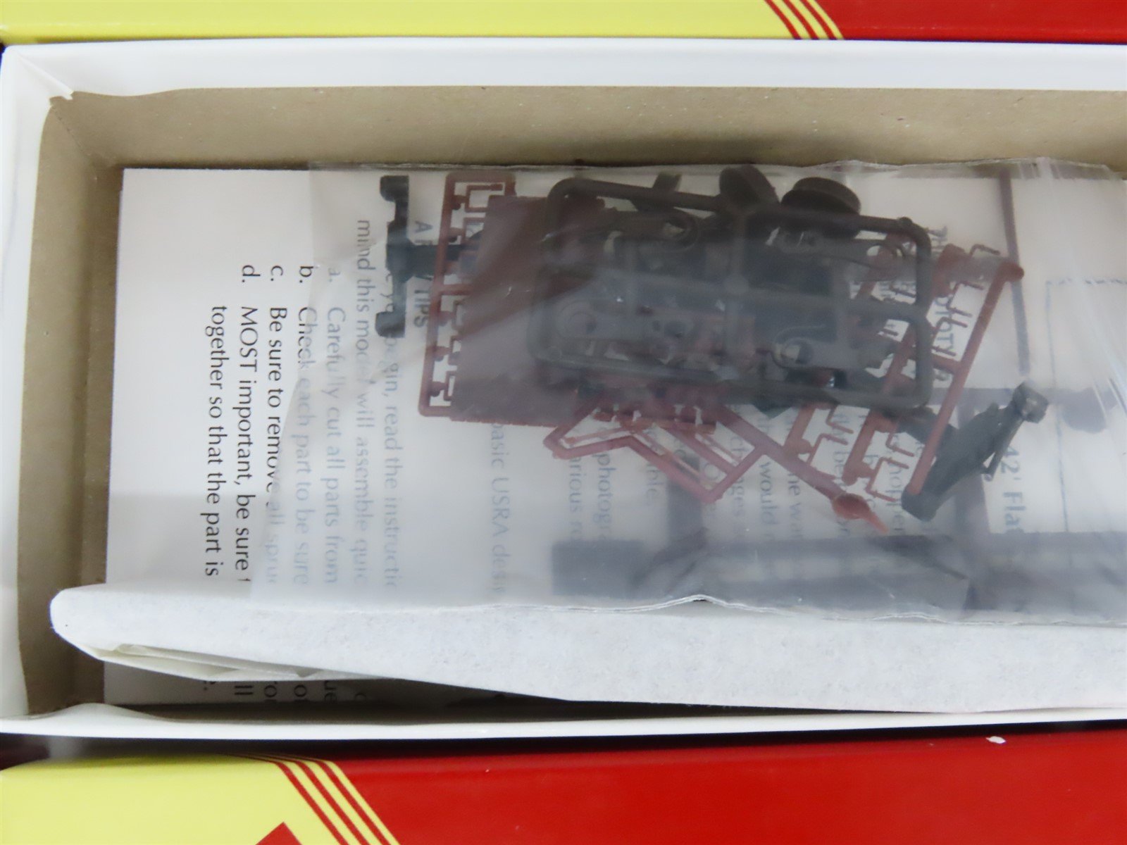 LOT of 4 HO Scale Red Caboose GN Great Northern 42' Fishbelly Flatcar Kits