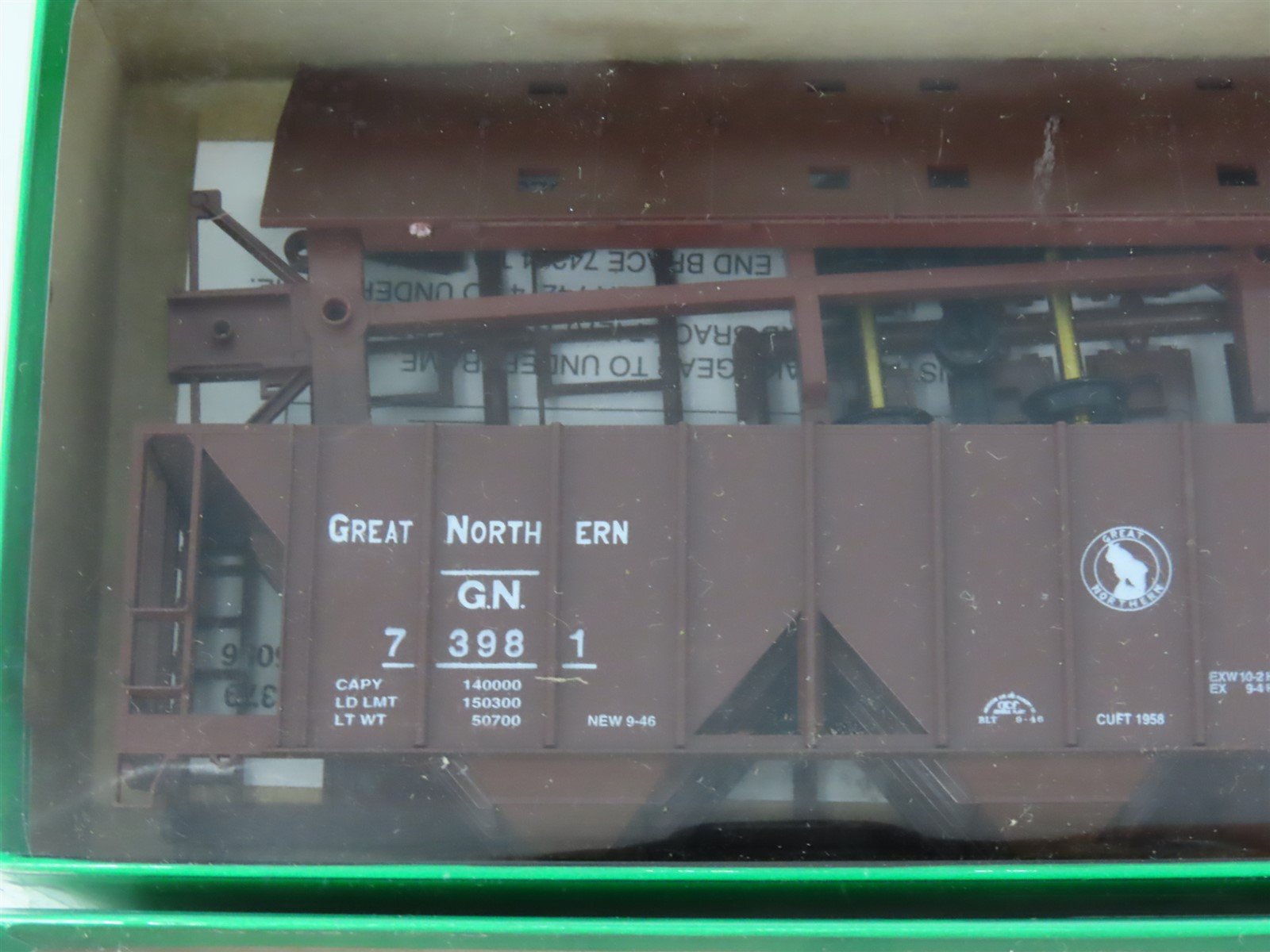 LOT of 4 HO Scale Bowser 55681 GN Great Northern 2-Bay Covered Hopper Car Kits
