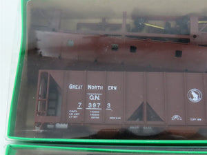 LOT of 4 HO Scale Bowser 55681 GN Great Northern 2-Bay Covered Hopper Car Kits