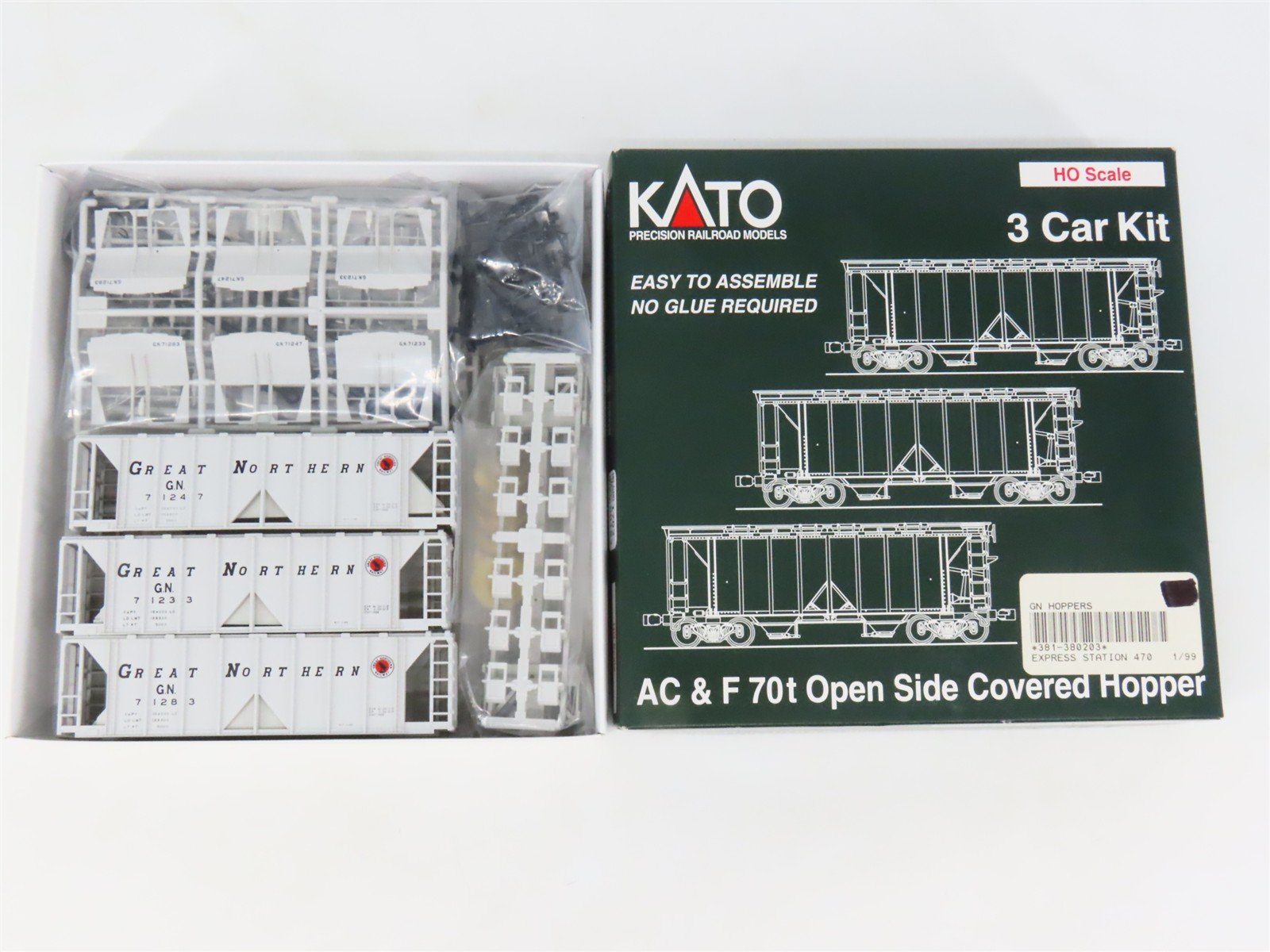 HO Scale Kato 38-0203 GN Great Northern AC&F 70t Covered Hopper 3-Car Kit