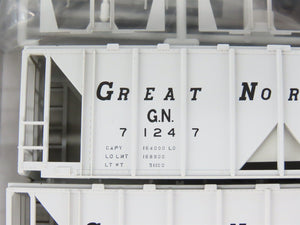 HO Scale Kato 38-0203 GN Great Northern AC&F 70t Covered Hopper 3-Car Kit