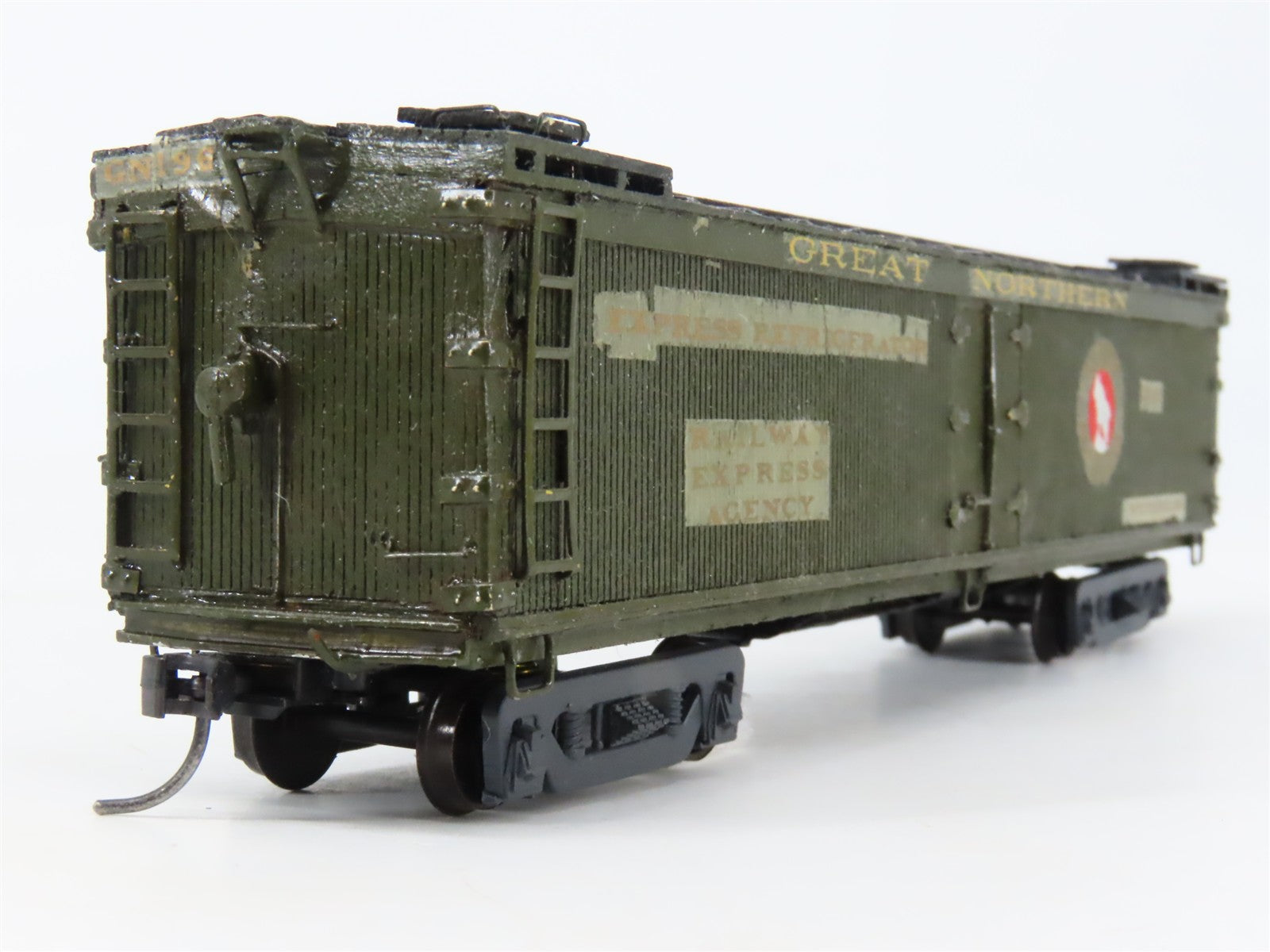 HO Scale Northwestern HR-1 GN Great Northern Reefer Car #1961 CUSTOM