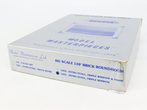 HO Model Masterpieces 1223 130' Brick Extra Stall Triple Window Building Kit