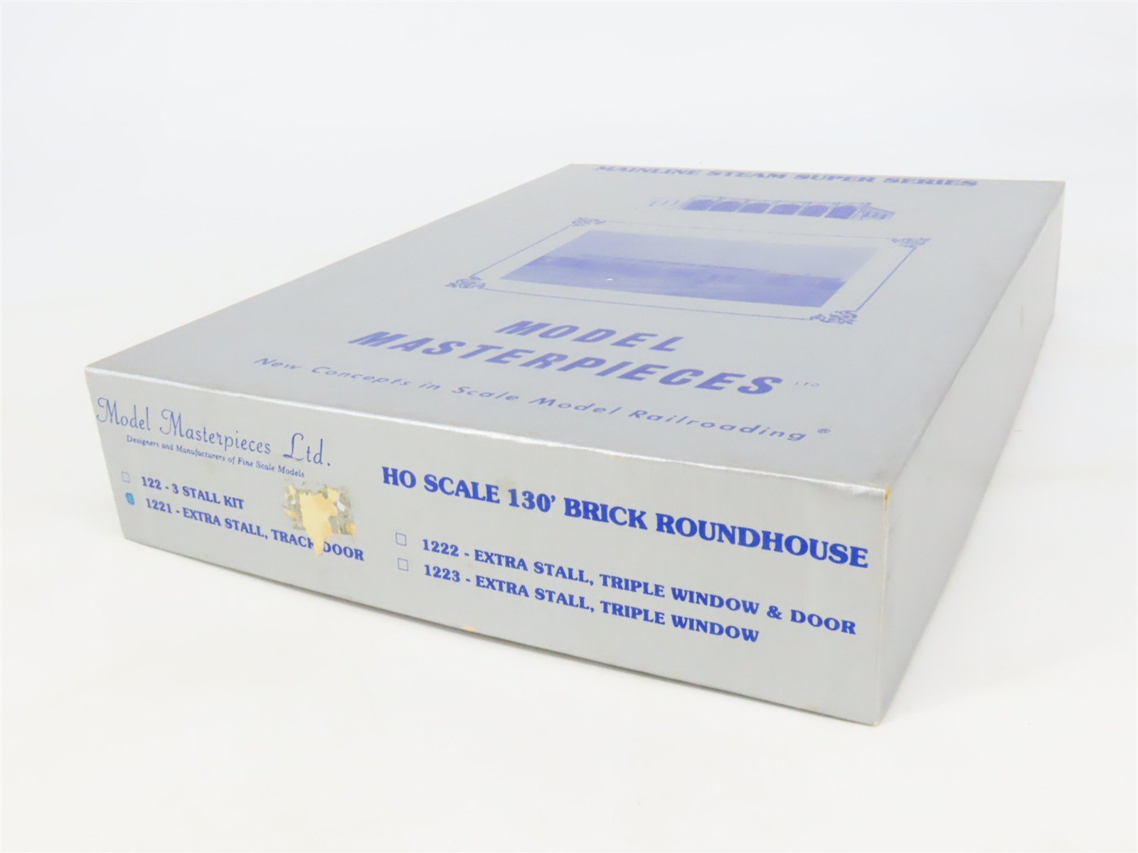 HO Scale Model Masterpieces 1221 130' Brick Extra Stall Track Door Building Kit