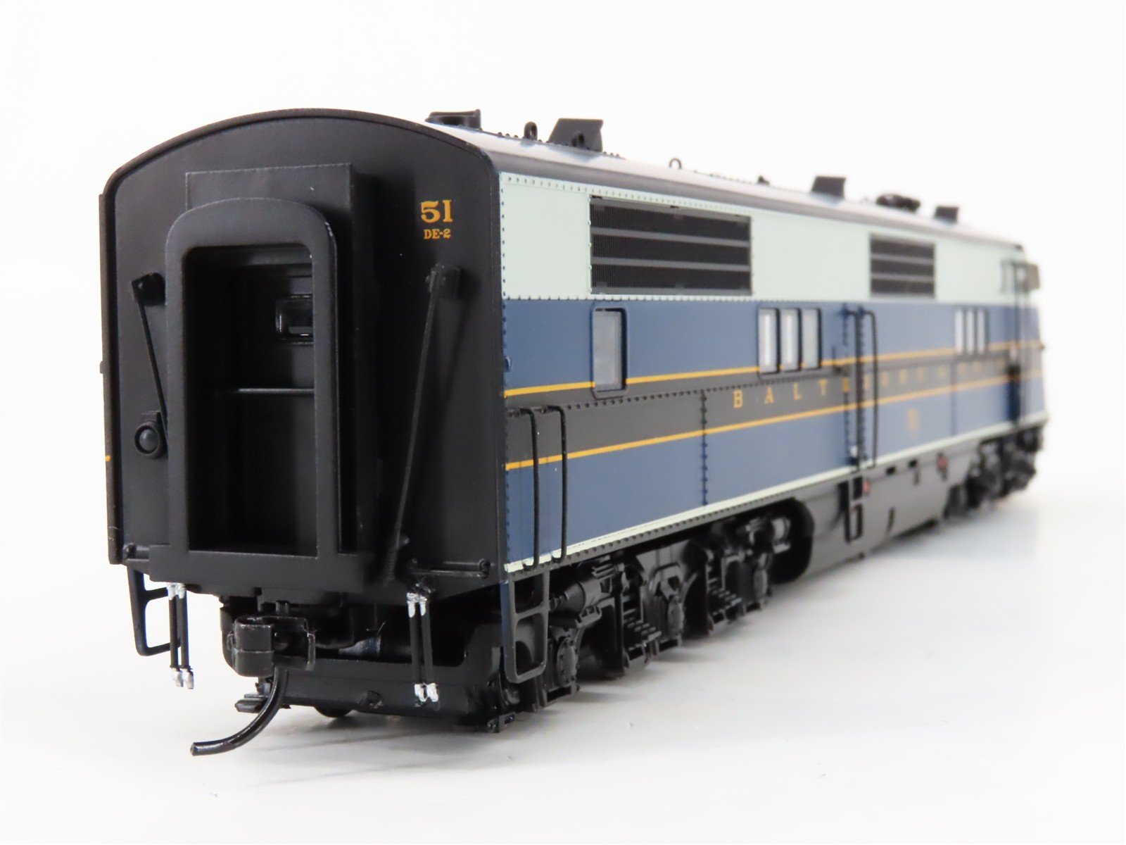 HO Scale Broadway Limited BLI 5501 B&O EA/EB Diesel Set #51 - Paragon3