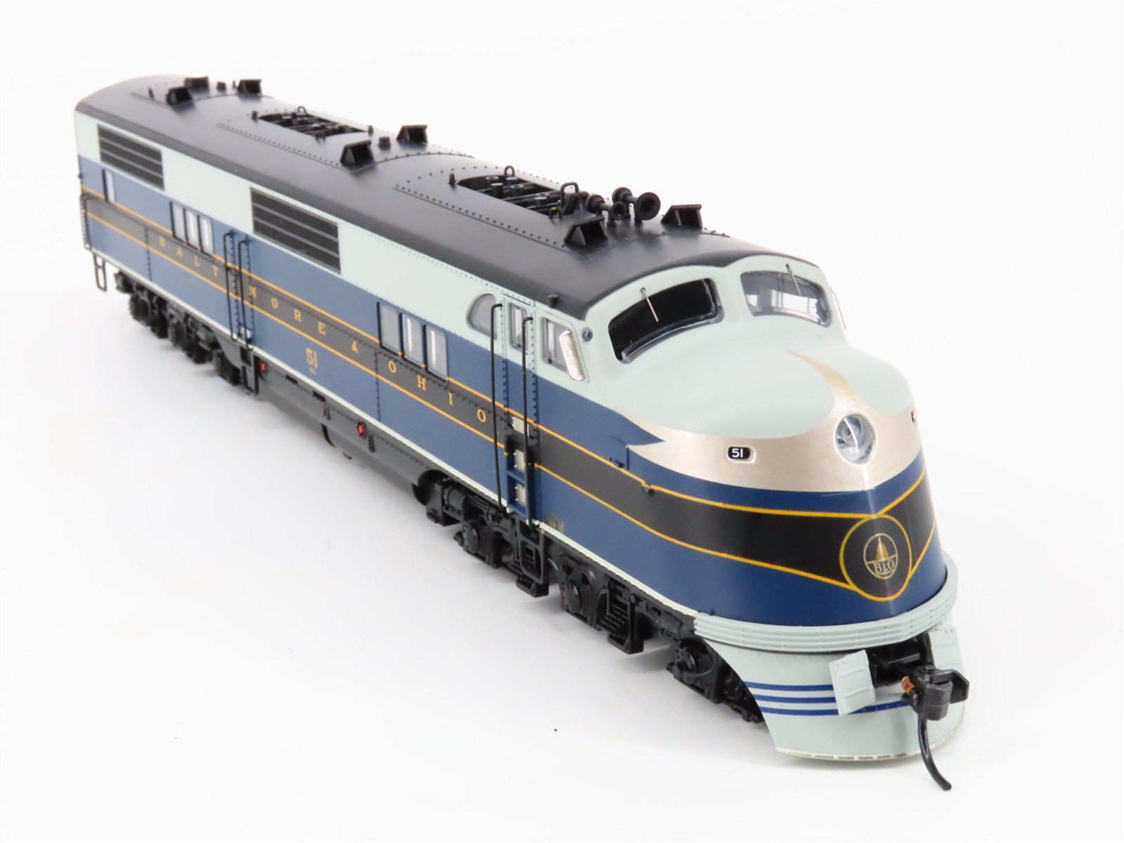 HO Scale Broadway Limited BLI 5501 B&O EA/EB Diesel Set #51 - Paragon3