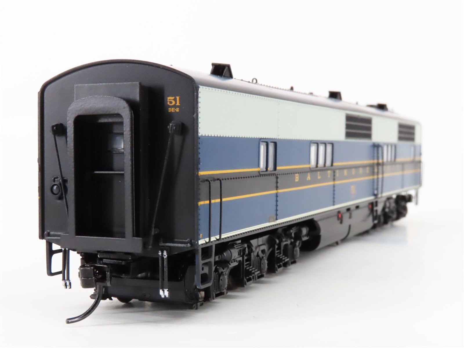 HO Scale Broadway Limited BLI 5501 B&O EA/EB Diesel Set #51 - Paragon3