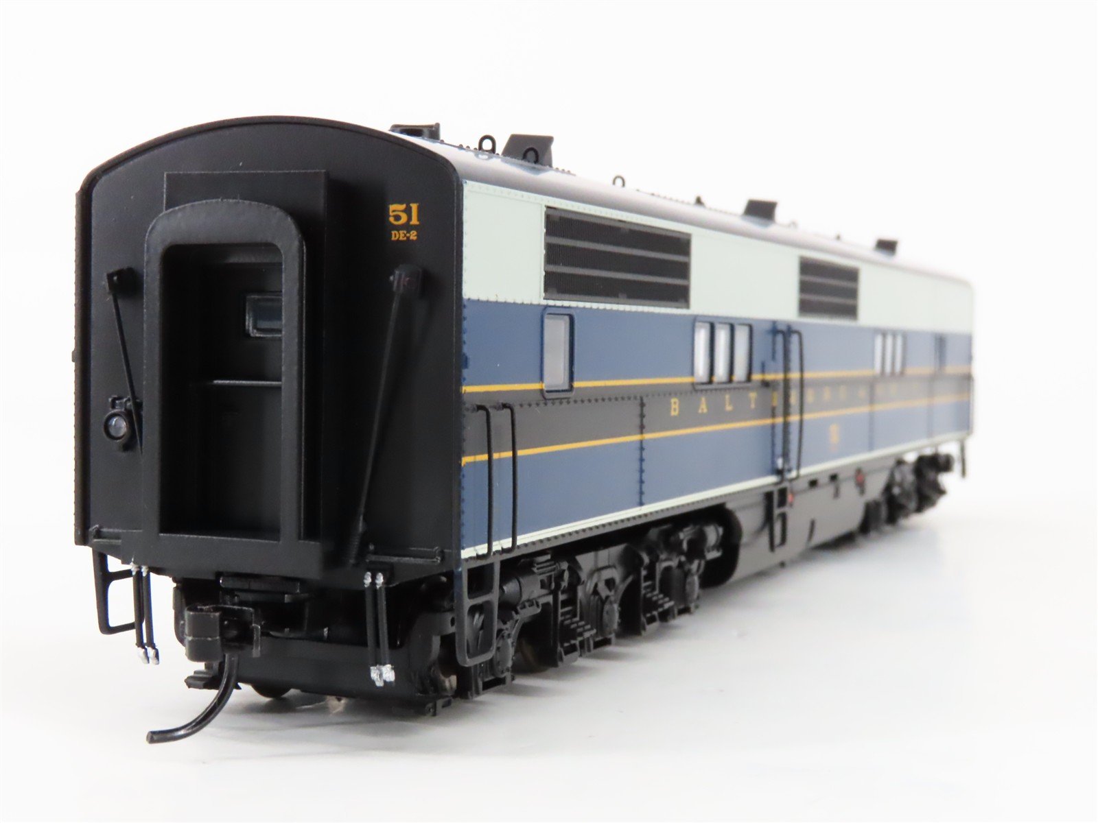 HO Scale Broadway Limited BLI 5501 B&O EA/EB Diesel Set #51 - Paragon3