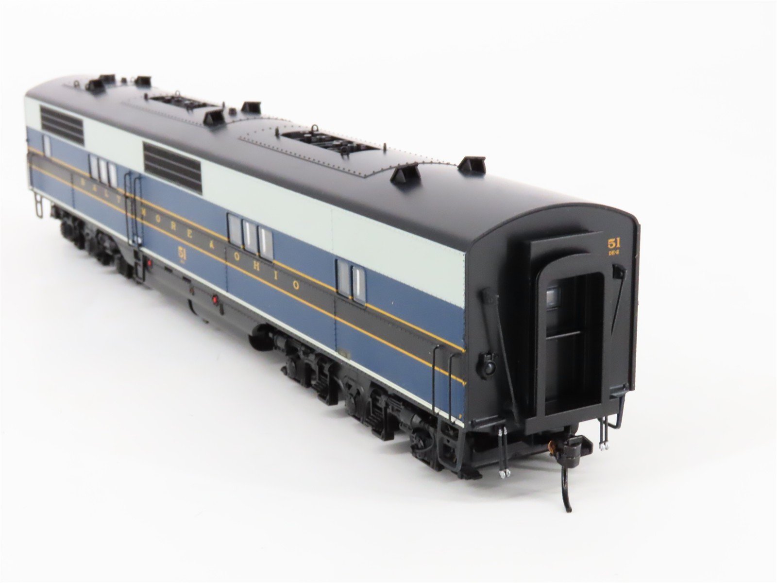 HO Scale Broadway Limited BLI 5501 B&O EA/EB Diesel Set #51 - Paragon3