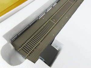 HO Scale Walthers 933-2829 Modern 130' Turntable