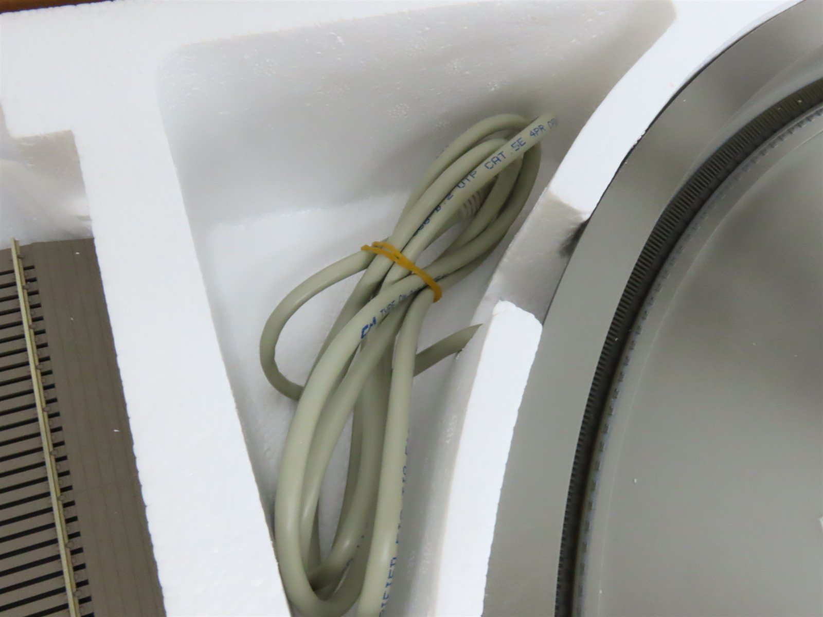 HO Scale Walthers 933-2829 Modern 130' Turntable