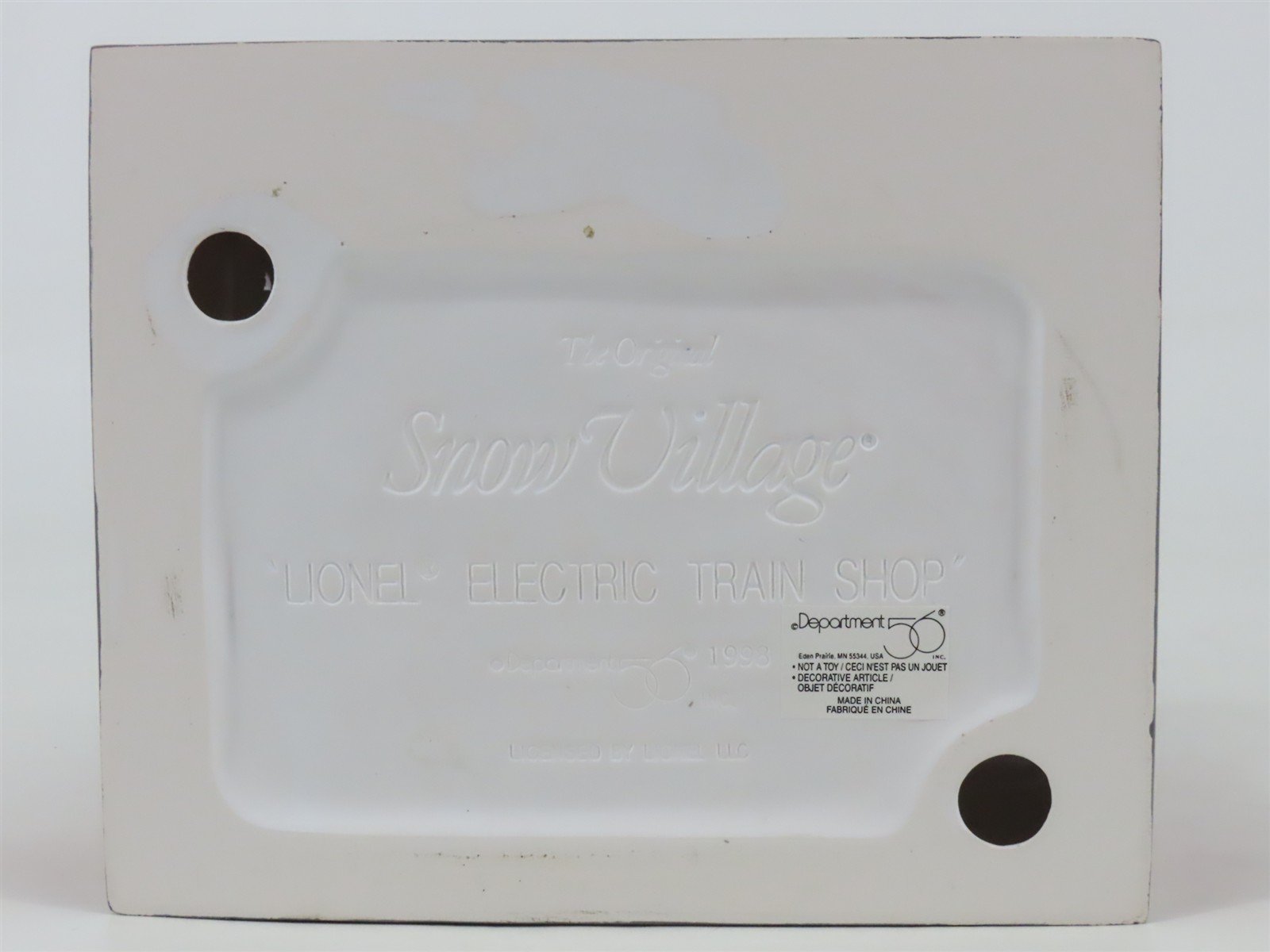 O Scale Department 56 Snow Village #2202 Lionel Electric Train Shop
