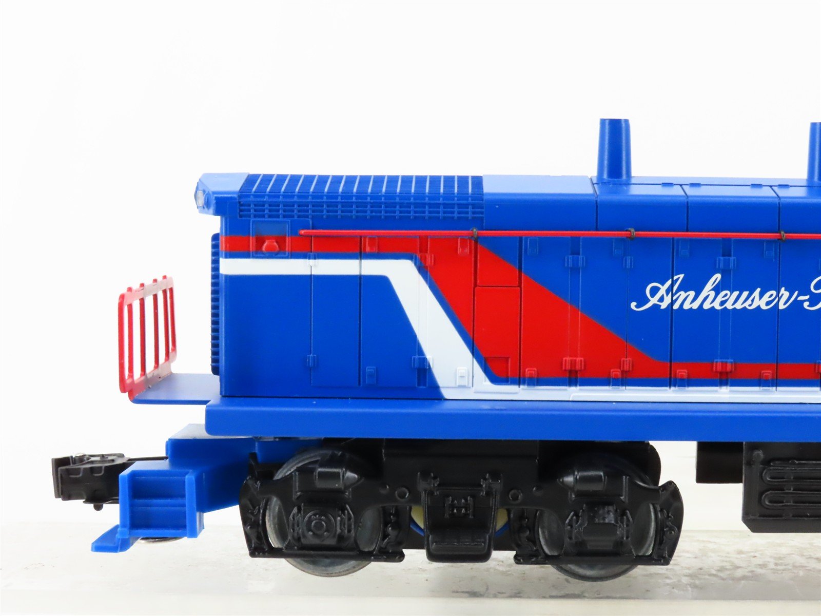 O Gauge 3-Rail K-Line K2298-0001 Anheuser-Busch MP-15 Diesel Switcher No#