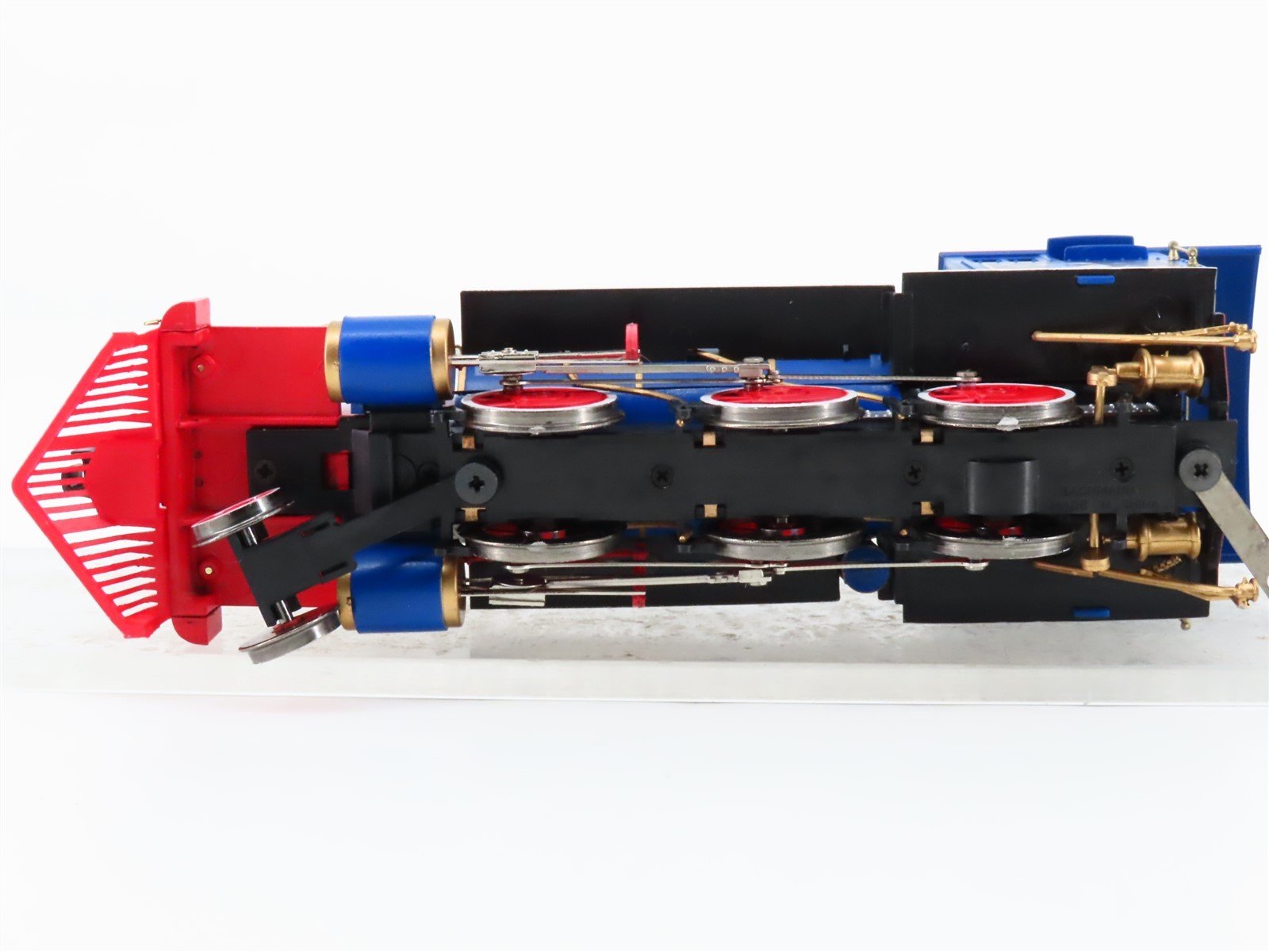 On30 Scale Bachmann Spirit of America Steam Passenger Set w/Track & Power Pack