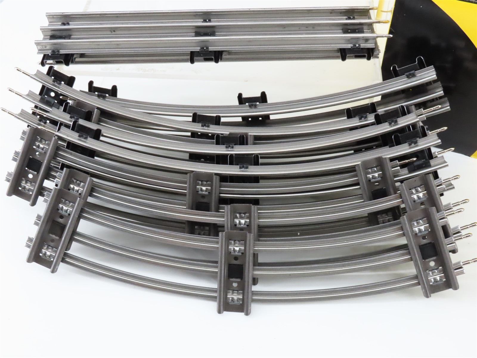O Gauge 3-Rail K-Line K-1514 Holiday Hauler Diesel Freight Set w/Track
