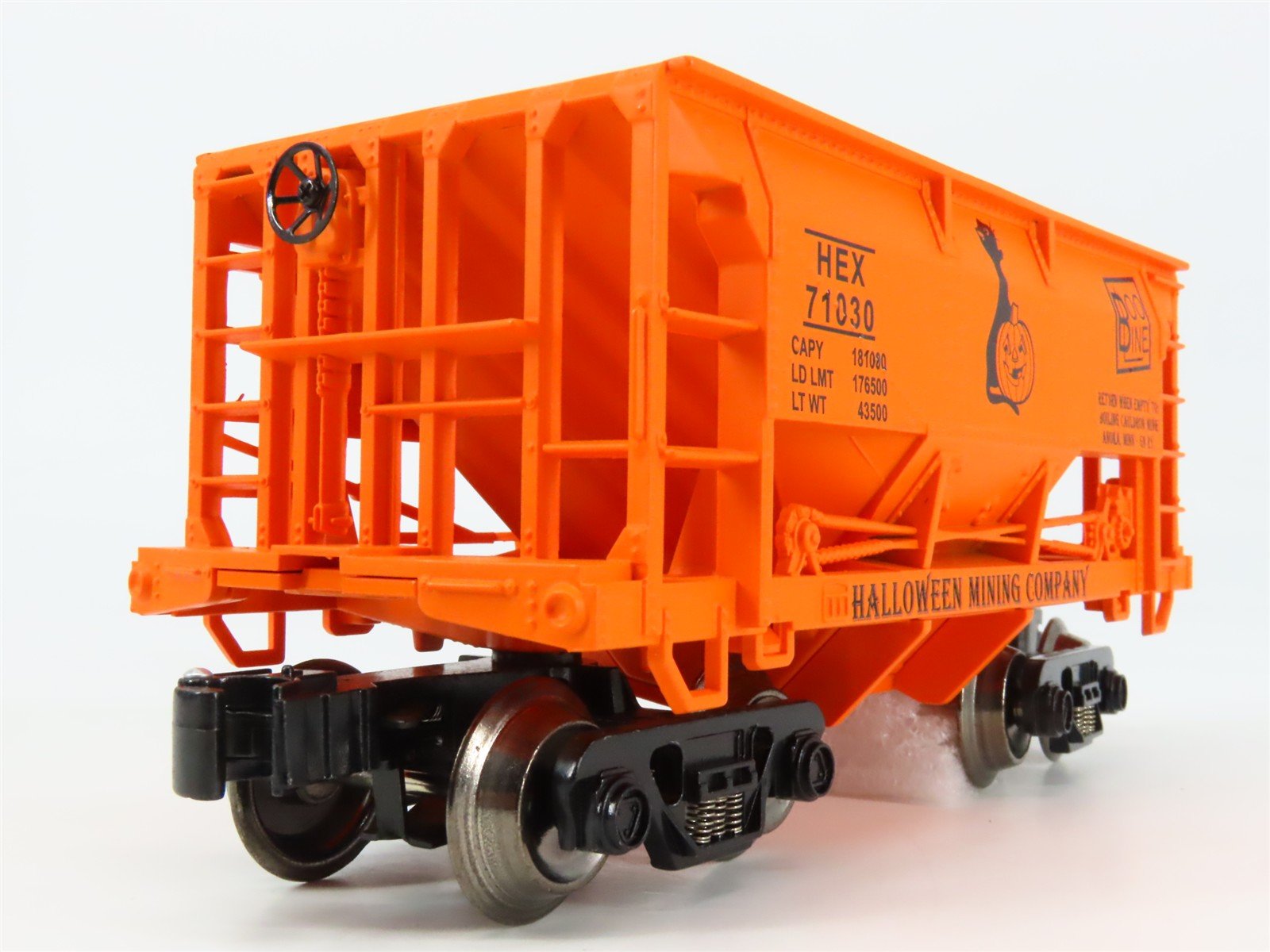 O Gauge 3-Rail Aristo-Craft RMT 96772-1 HEX Halloween 70-Ton Ore Car #71030