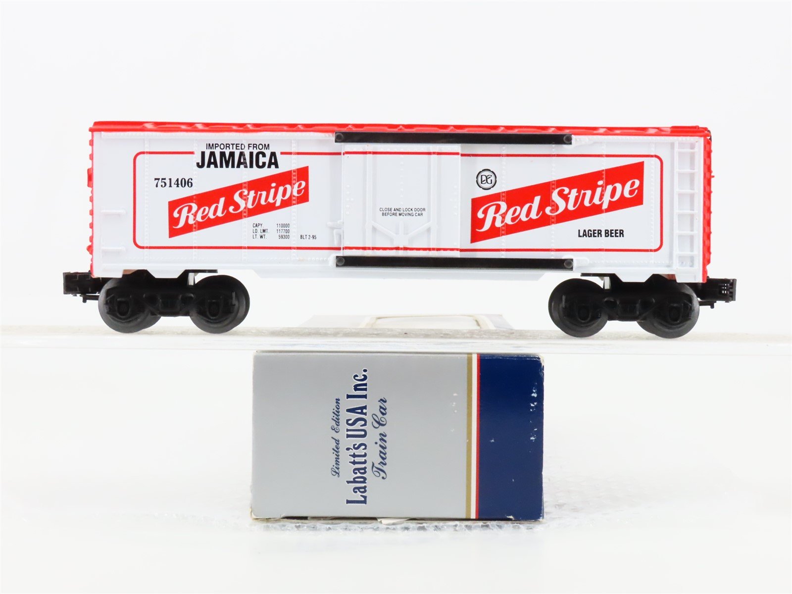 O Gauge 3-Rail Labatts Red Stripe 40' Boxcar #751406