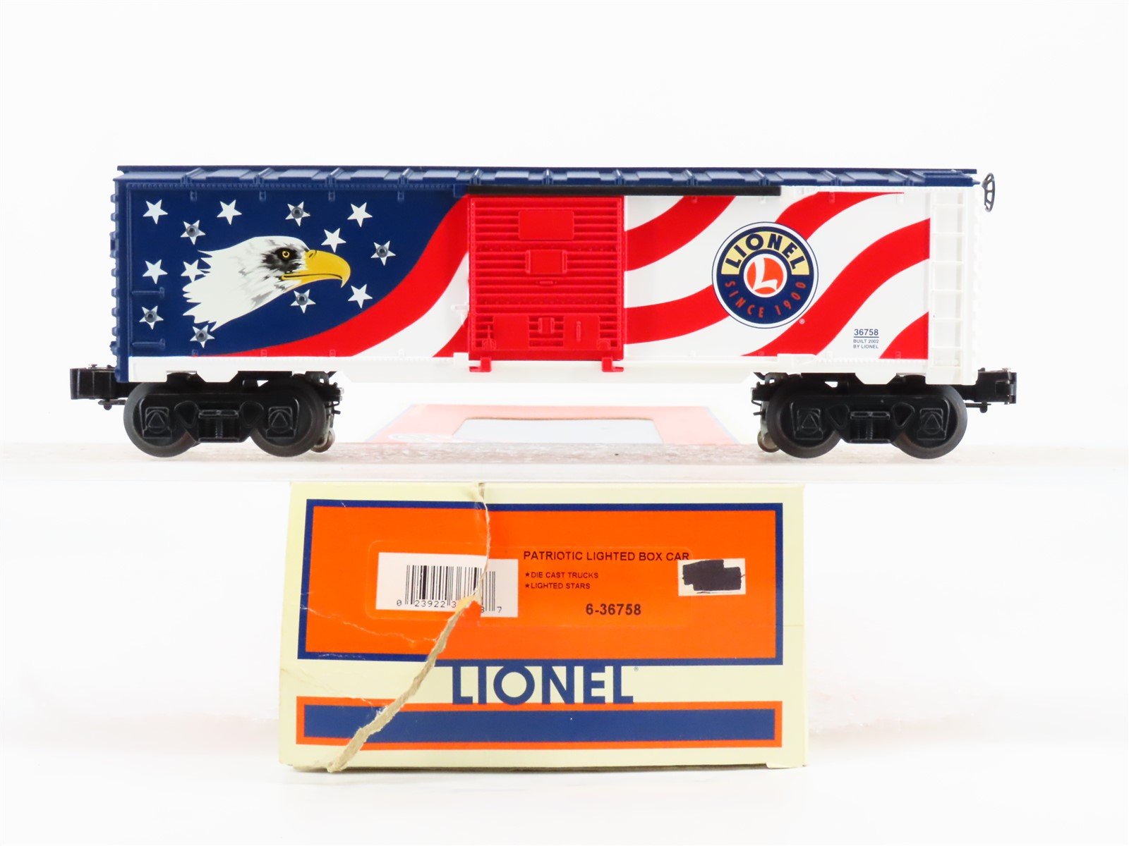 O Gauge 3-Rail Lionel 6-36758 Patriotic Boxcar #36758 w/Lights