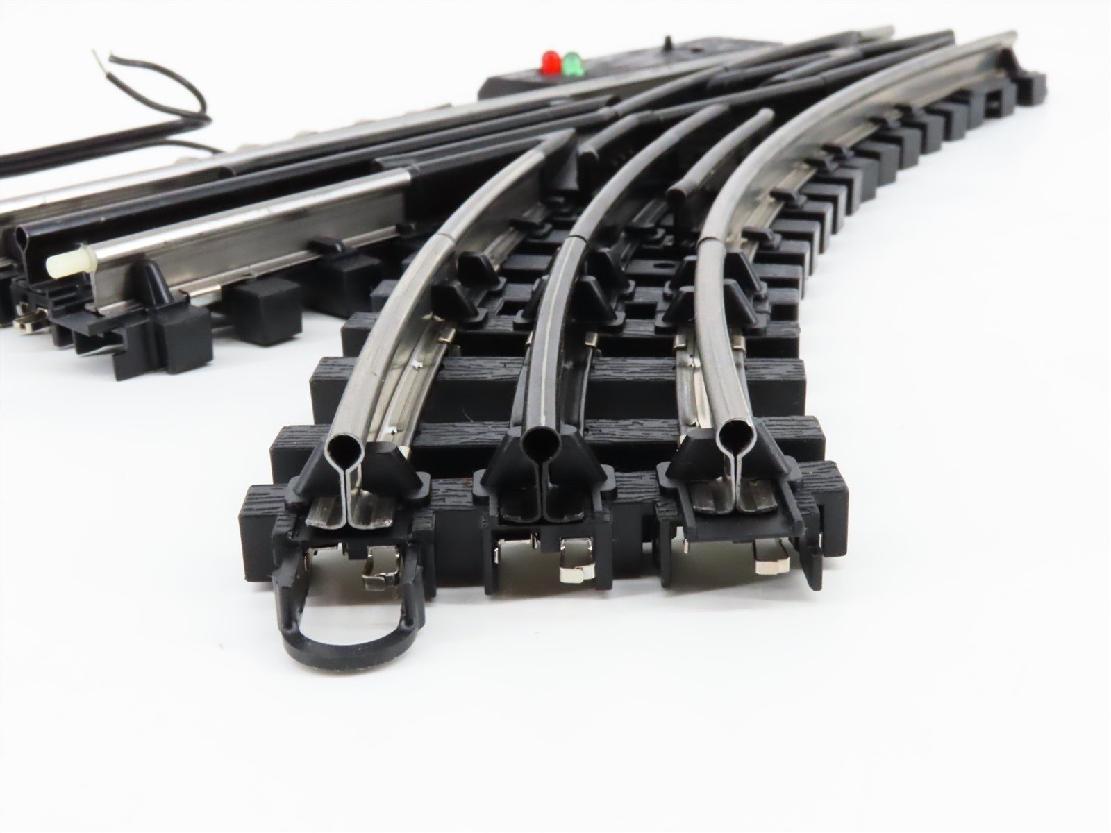 O Gauge 3-Rail Aristo RMT-99764 O31 Remote Switch Lefthand Track Piece