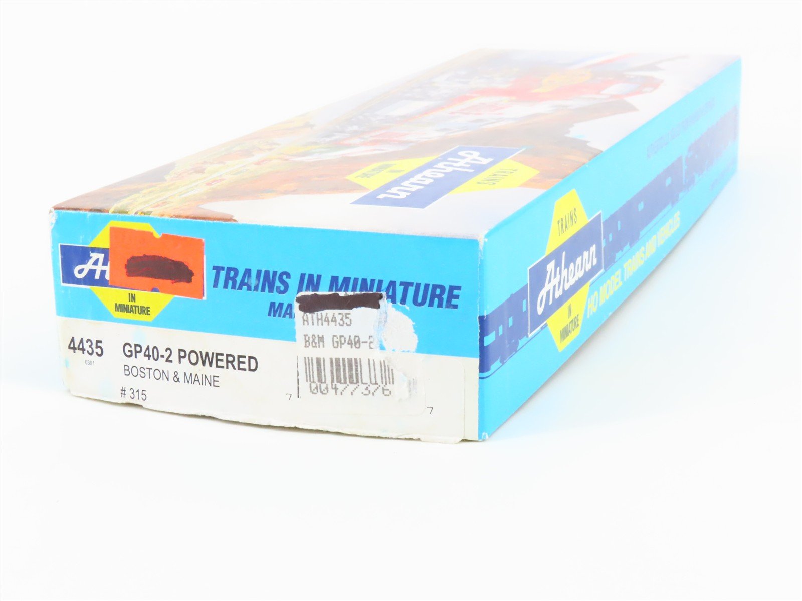 HO Scale Athearn 4435 B&M Boston & Maine EMD GP40-2 Diesel Locomotive #315