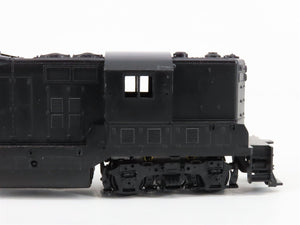 HO Scale Athearn Undecorated EMD GP7 Diesel Locomotive - UNPOWERED