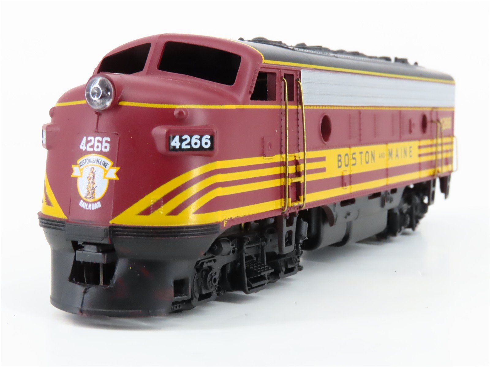 HO Scale Athearn SE 2209 B&M Boston & Maine EMD F7A/A Diesel Locomotive Set