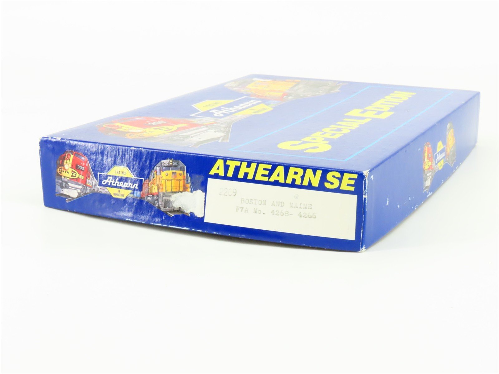 HO Scale Athearn SE 2209 B&M Boston & Maine EMD F7A/A Diesel Locomotive Set