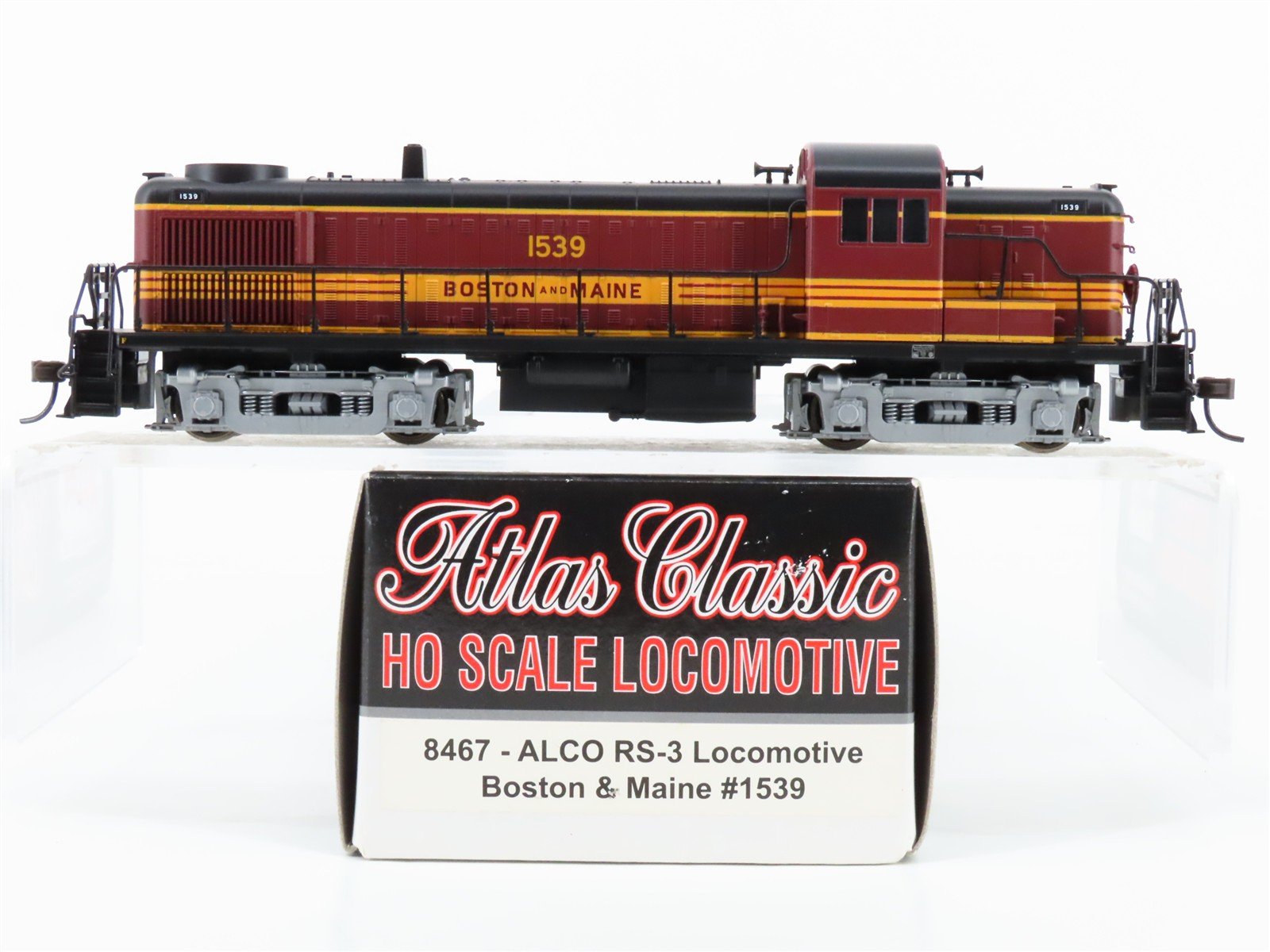 HO Scale Atlas Classic 8467 B&M Boston & Maine ALCO RS-3 Diesel Locomotive #1539